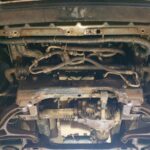 Steel underbody guard for Jeep Commander engine and radiator